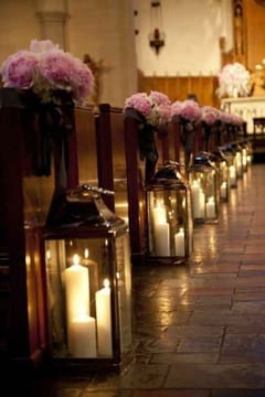 Des lanternes avec bougies pour la décoration de votre mariage
