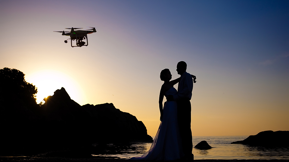 drone-pour-le-Shooting-vidéo-de-votre-mariage
